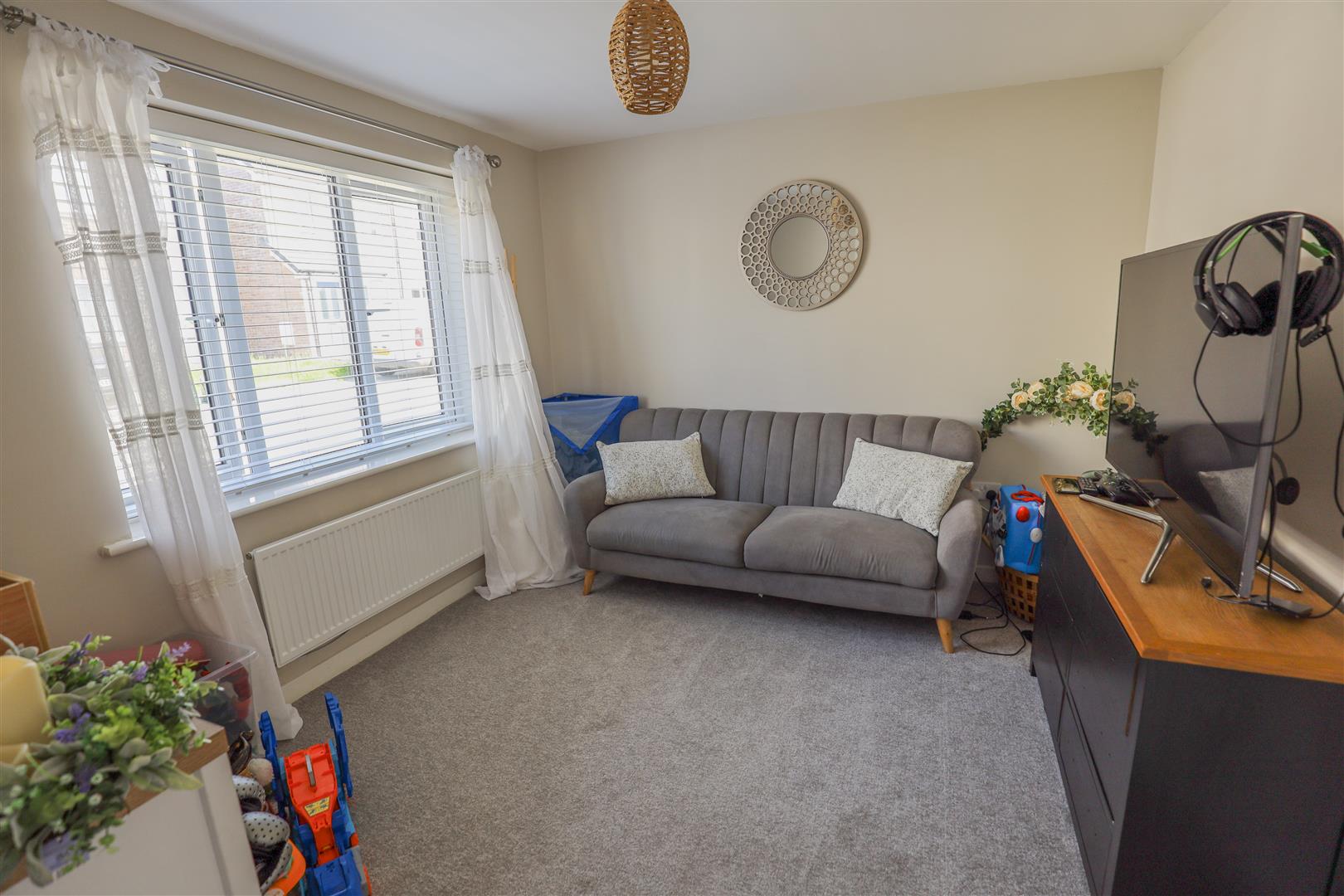 84 Plasnewydd Walk, Llantwit Major, Vale of Glamorgan, CF61 2YZ